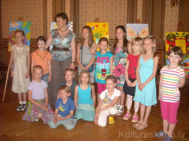 Bērnu zīmēšanas studija
